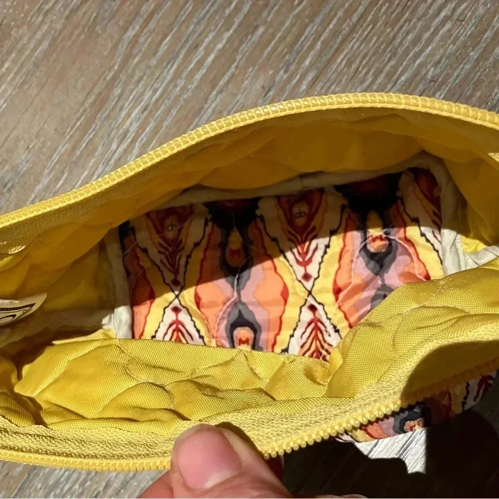 EUC Cinda B Makeup Cosmetics Bag - Picture 4 of 8